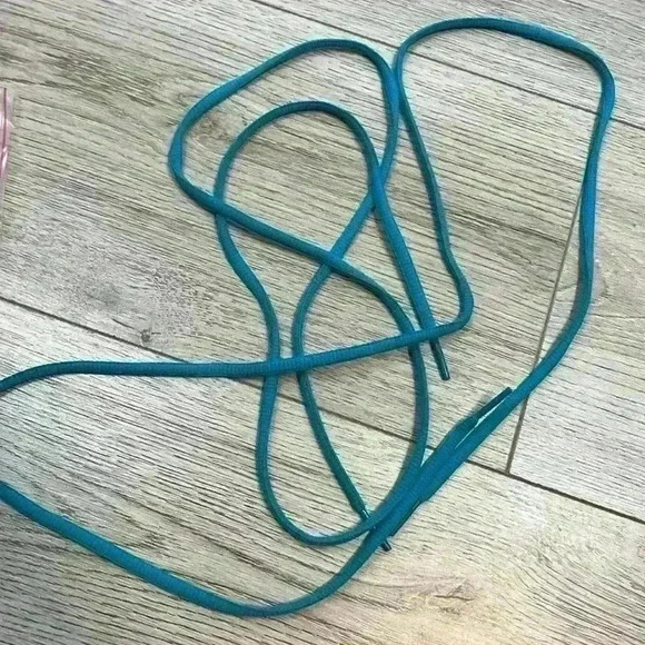 Nike Shoelaces Turquoise Blue Color - Picture 3 of 3
